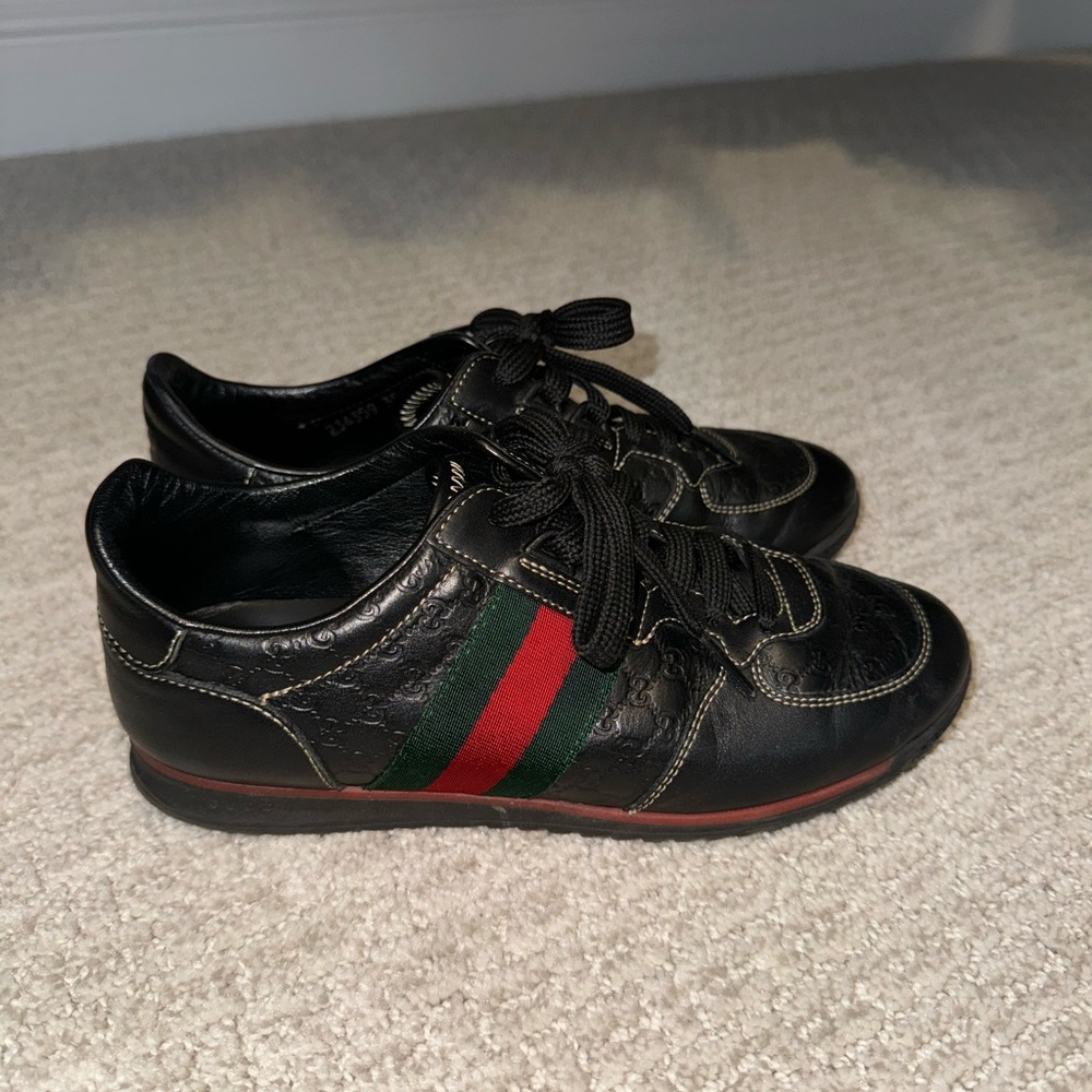 Gucci Black Sneakers with Red and Green Stripes